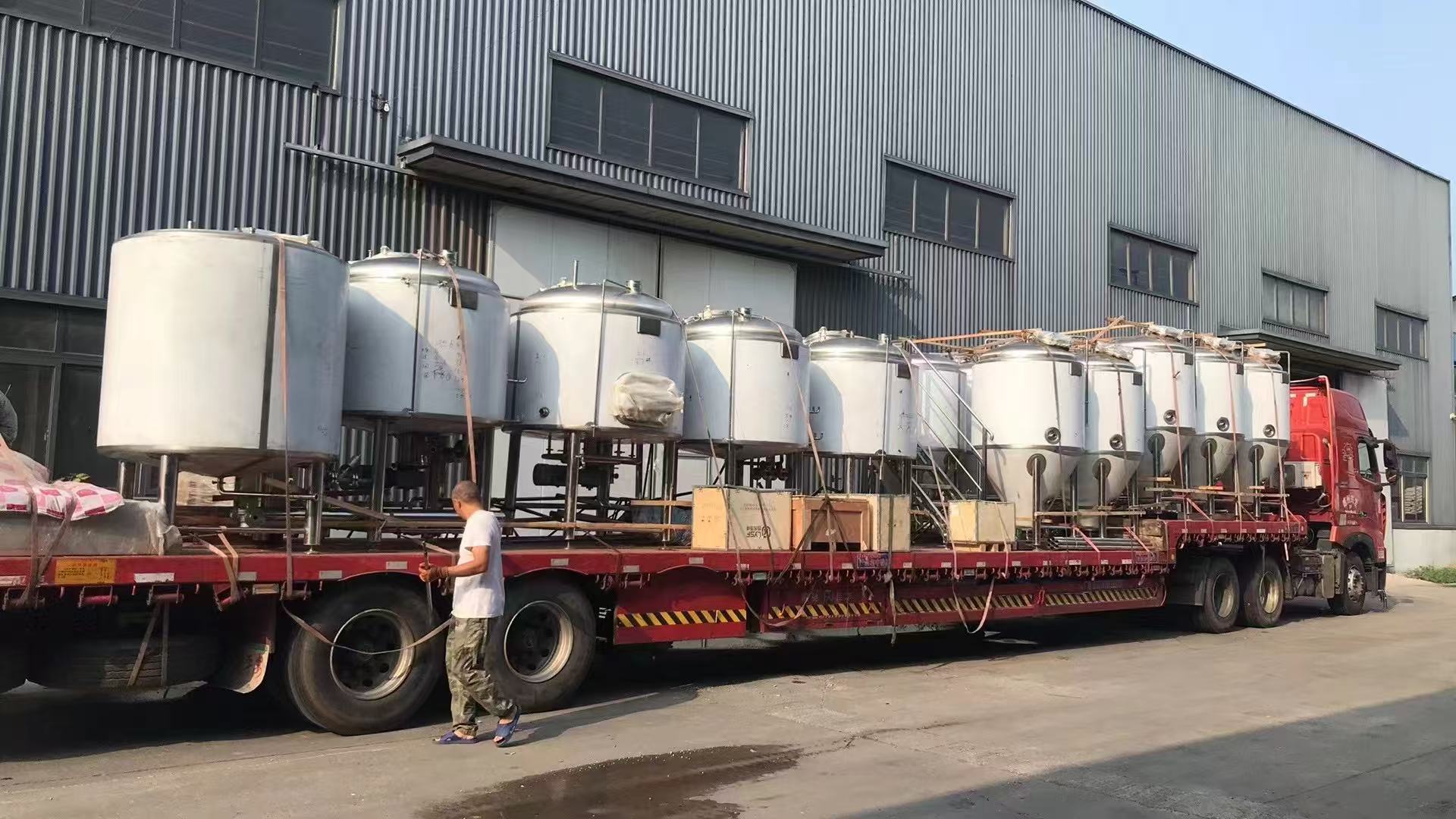 云梦精酿啤酒设备厂—精酿啤酒设备